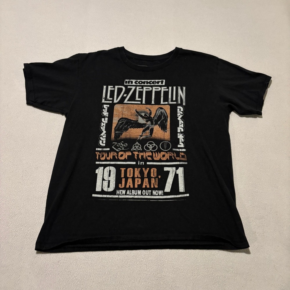 Led Zeppelin Mens 1971 Tokyo Japan Tour Graphic T-Shirt Black Medium Vintage
